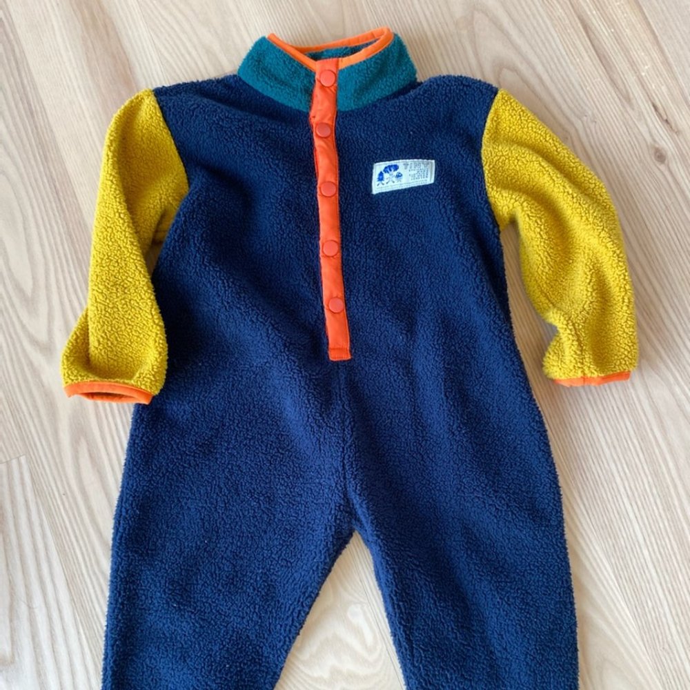 Tiny Cottons Fleece Suit size 3Y